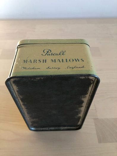 Vintage Marsh Mallows tin