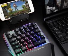 Gaming Keyboard RGB Backlit, 7KEYS 35 Keys Ergonomic Mini Keyboard with Wrist Rest, Half Keyboard for PC Gaming (Keypad)