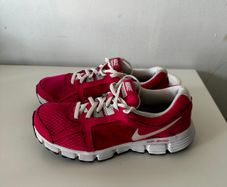 Nike dual fusion