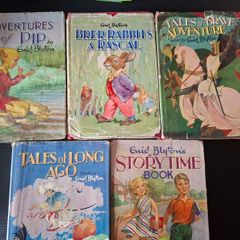 Enid Blyton Deans edition with dustjackets