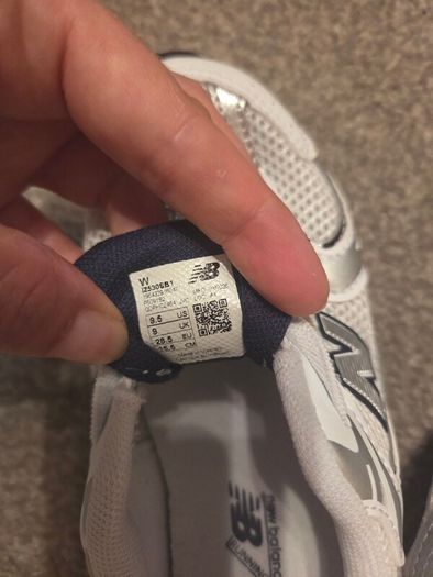 Kids New Balance trainers