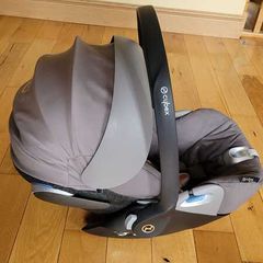 Cybex cloud z car seat - soho grey and isofix base