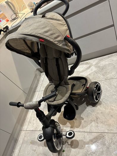 Trike , buggy , high chair