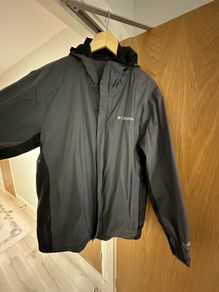 columbia waterproof packable jacket