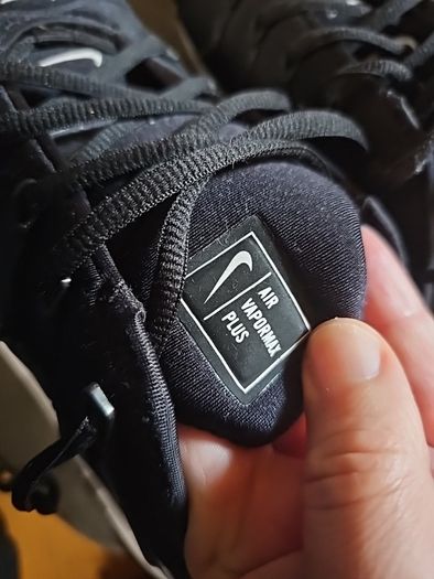 nike air vapormax plus  60