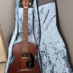 Martin 0-10e Jason Isbell All Solid Mahogany