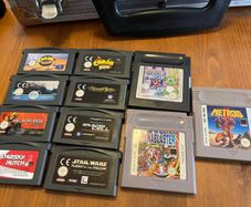 Gameboy Classic and Advance games loose