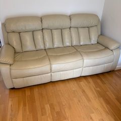 Cream leather sofa with 2 armchairs