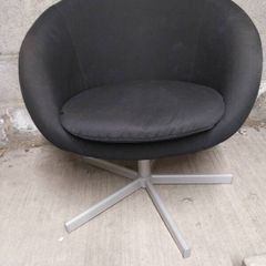 Coffee table chairs