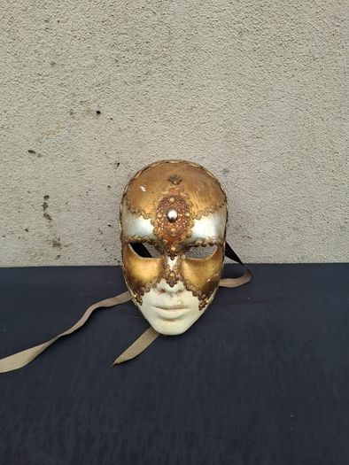 mask from venise