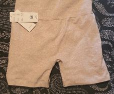 Seamless gym shorts