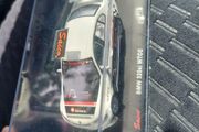 Die cast model car bmw 320si  1:43