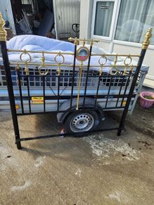 Beautiful vintage 5 foot wide bed .