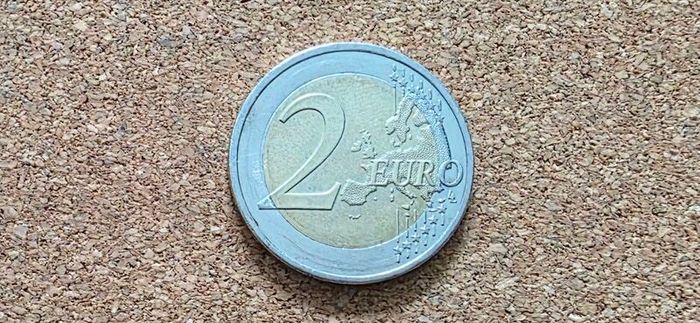 2 euro coin