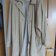 Gil Bret coat