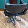 Hair salon chair Image 2