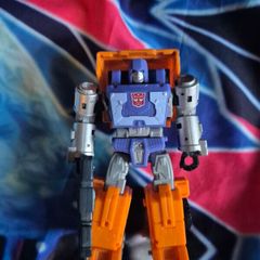 Hasbro WFCK Huffer Deluxe Class Transformers War for Cybertron Kingdom