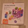 Viga shape sorting cubes Image 3
