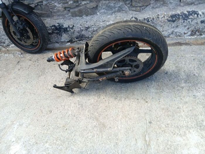 front  ends swingarms @ wheels