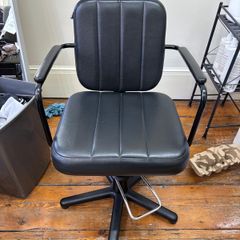Hairdressing Chair