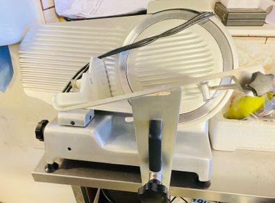 Professional Meat Slicer for restaurant or butchers