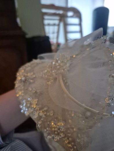 Fascinator wedding. Handmade by Fiona Rafter