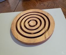 Wooden bearing maze