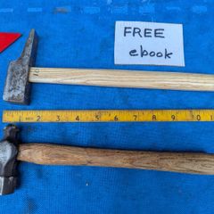 Pair of 1/2lb hammers