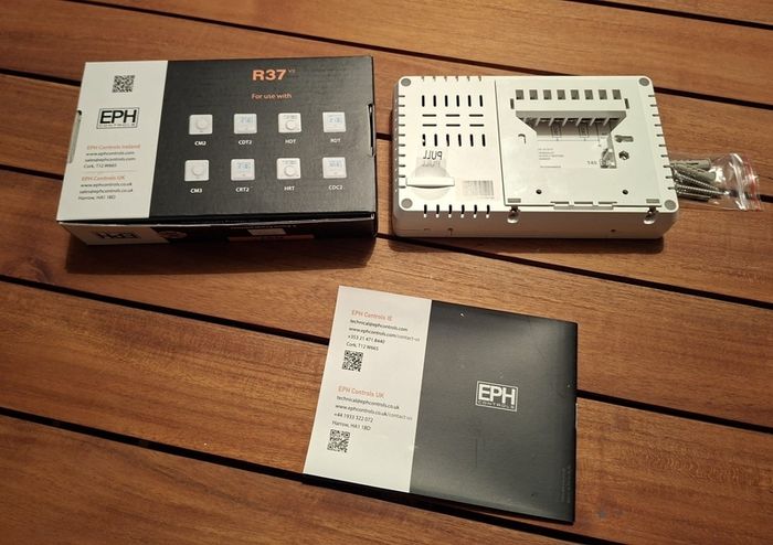 EPH controls R37 V2 Digital 3 zone programmer