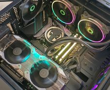 Custom gaming PC i7 16gb rtx2070 512+2tb