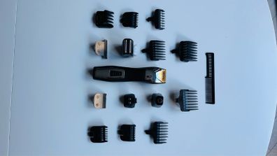 Wahl Chromium 11-in-1 Multigroomer: Full Set with Heads, Charger & Stand