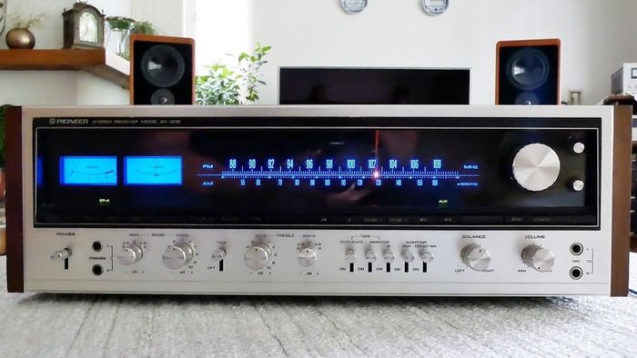 Hifi Royalty Mega Rare Pioneer SX-1010 Regarded As the very first Monster and legendary holy grail Receivers ever Made And pioneer's all time greats absolute Beast 22kg fully professionally serviced and cleaned