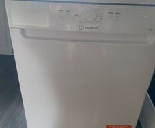Dishwasher for sale - Indesit - as new .