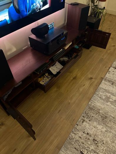 TV Unit