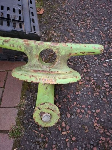 boat tie down bracket