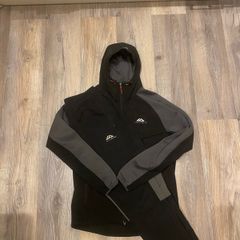 tracksuit