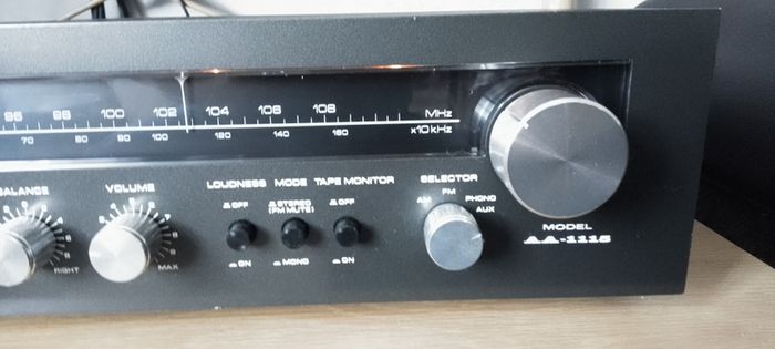 Akai Receiver AA-1115