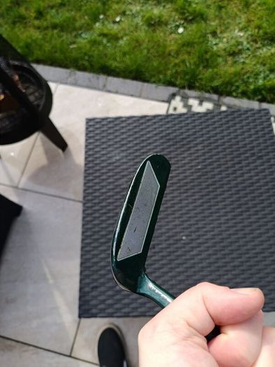Golf chipper