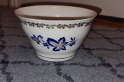 Royal Tara Royal Blue and Gold Leaf Sugar Bowl