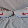 2022 nike flex Size 6 eu 40 white/red in like new condition Image 4