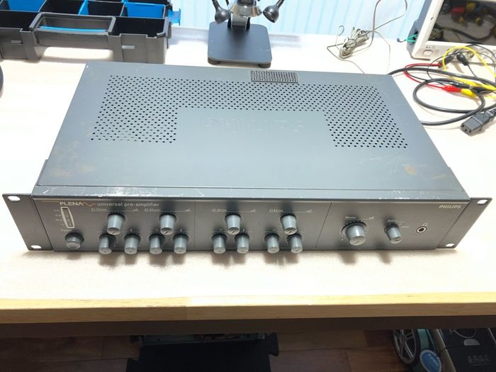 Phillips LBB 1920 Preamplifier