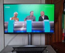 LG 27 inch 4k monitor - 27UP850N
