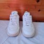 Veja v10 cwl Oxford grey Size 6 eu 39 white leather in excellent condition Image 2