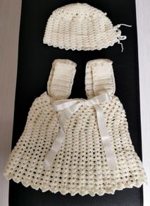 Crochet newborn girl's outfit NEW