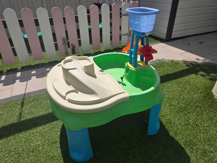 Water & Sand Play table