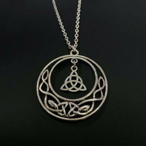 Vintage Style Celtic Knot Necklace