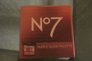 N0. 7 Maple Glow Palette comprising Eyeshadows, Highlighters, Bronzer and Blusher.