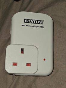 Plug + Holder + Usb + Led Status A10401