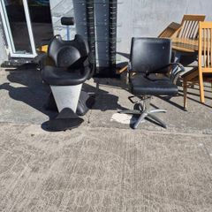 All free barber chair,must take all 3