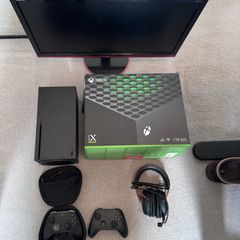 Xbox Series X 1TB Gaming Bundle